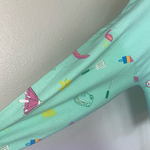 Disney Parks Pullover T-Shirt Top Toy Story Reach for the Fries Spirit Jersey - Picture 3 of 8